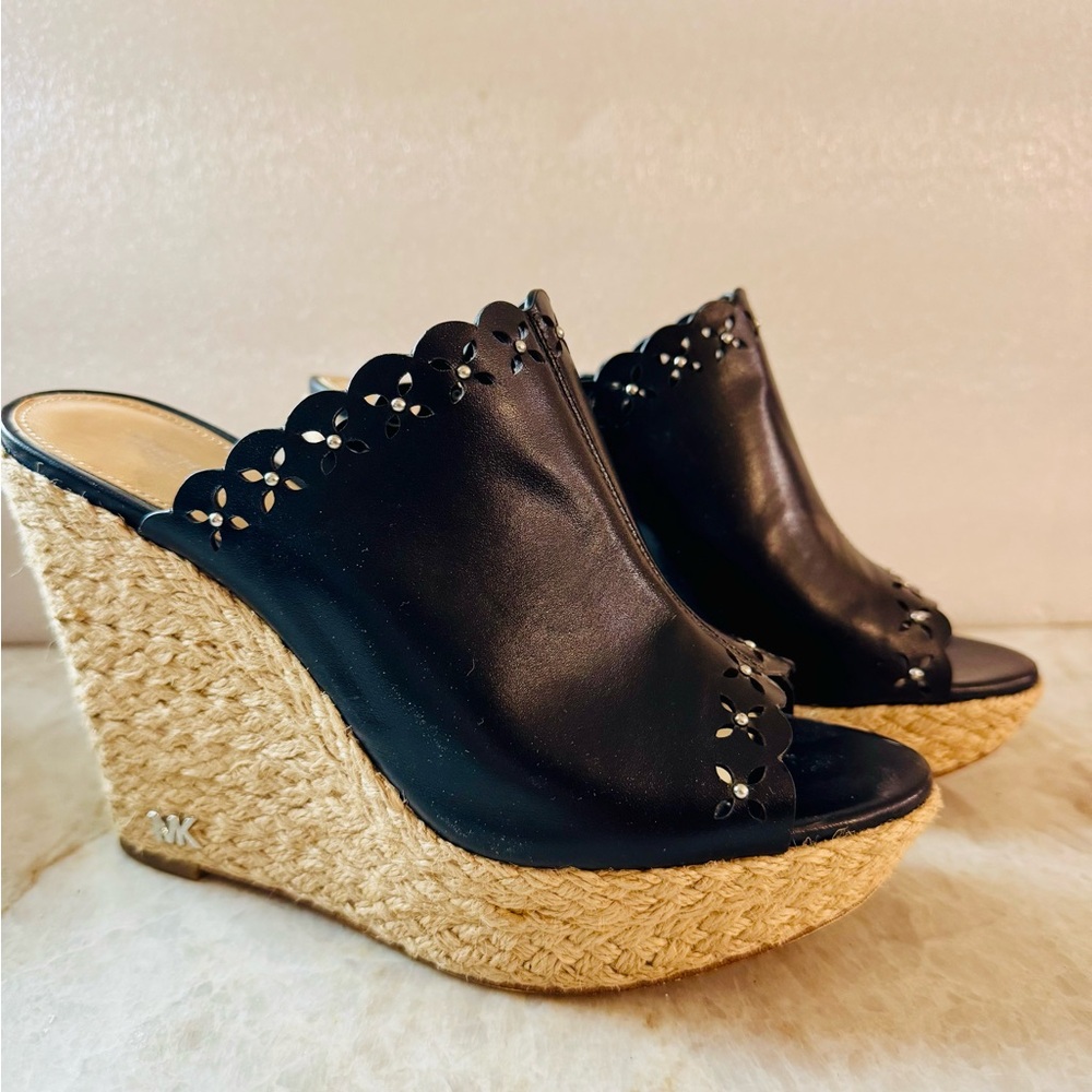 Michael Kors Black Wedge Sandals- like new!! Sz 7.5